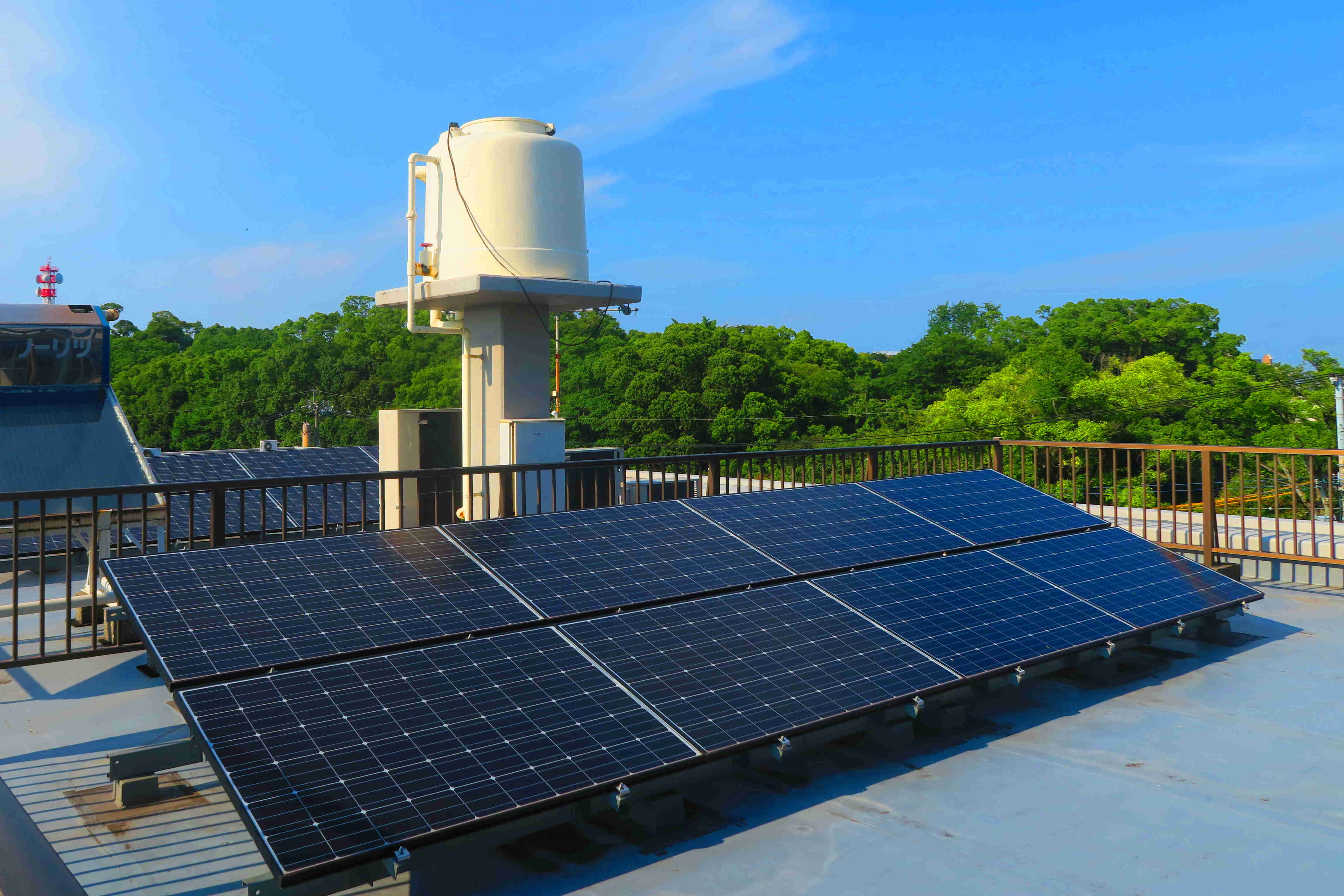 太陽光発電システムの画像